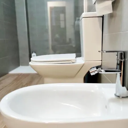 Piso Compartido Cerca Corteingles Гостевой дом Хаэн